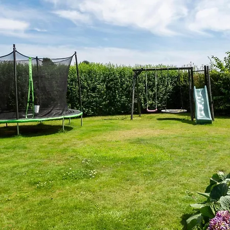 2 Bedroom Lovely In Casa vacanze *