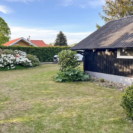 Holiday home 2 Bedroom Lovely In Hejls